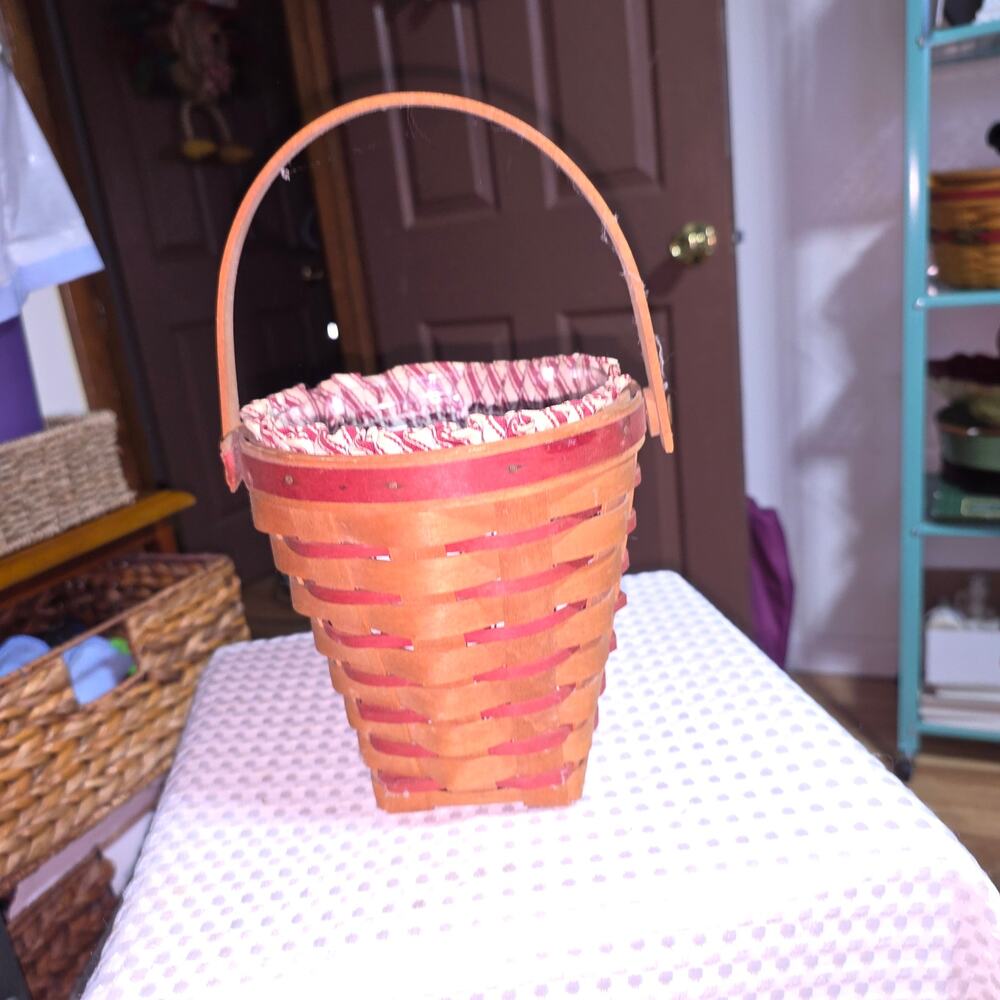 LONGABERGER VINTAGE 1996 SWEETHEART BOUQUET BASKET